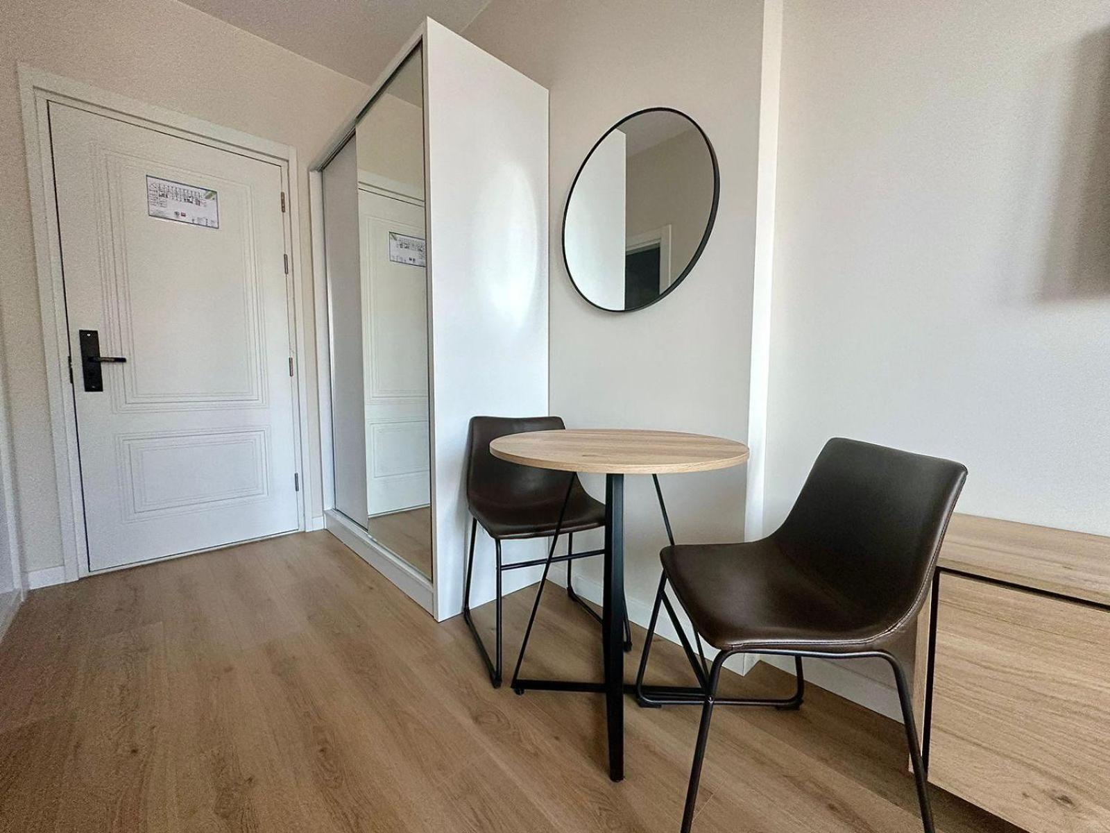 Nova Concierge Aparthotel Батуми Стая снимка