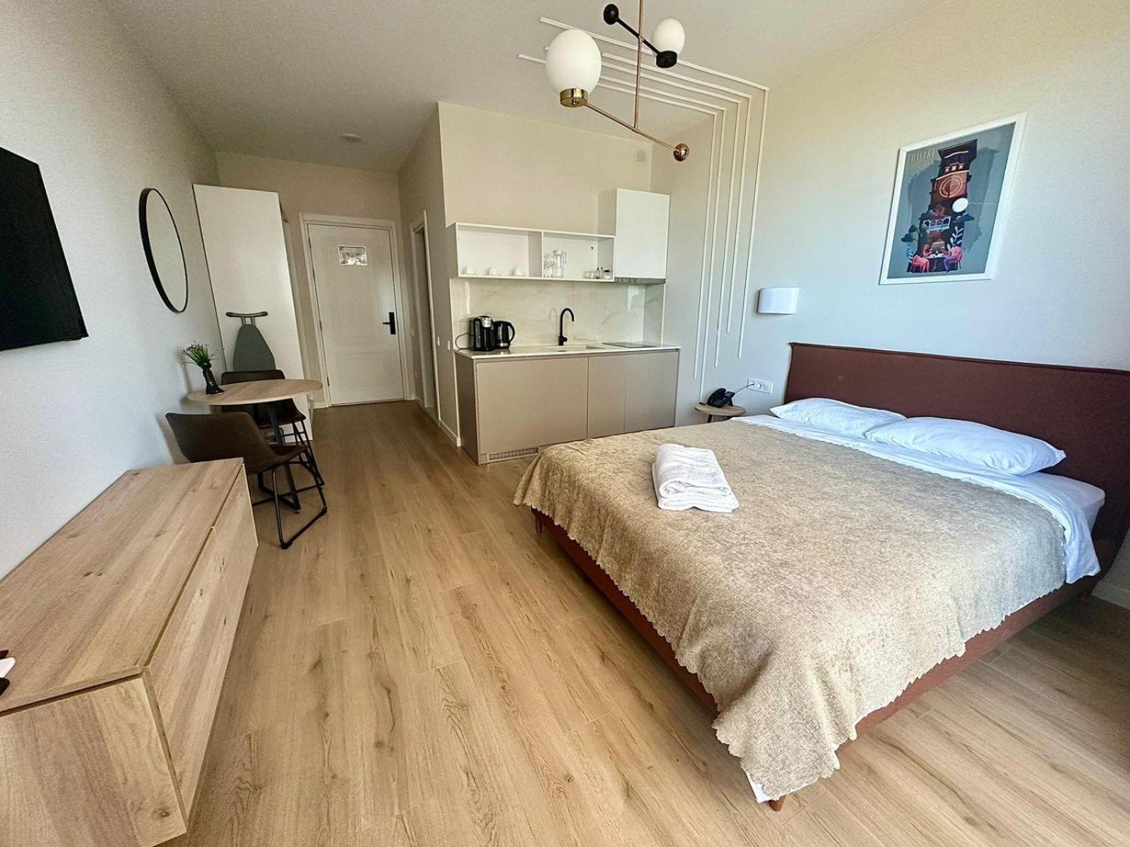 Nova Concierge Aparthotel Батуми Стая снимка